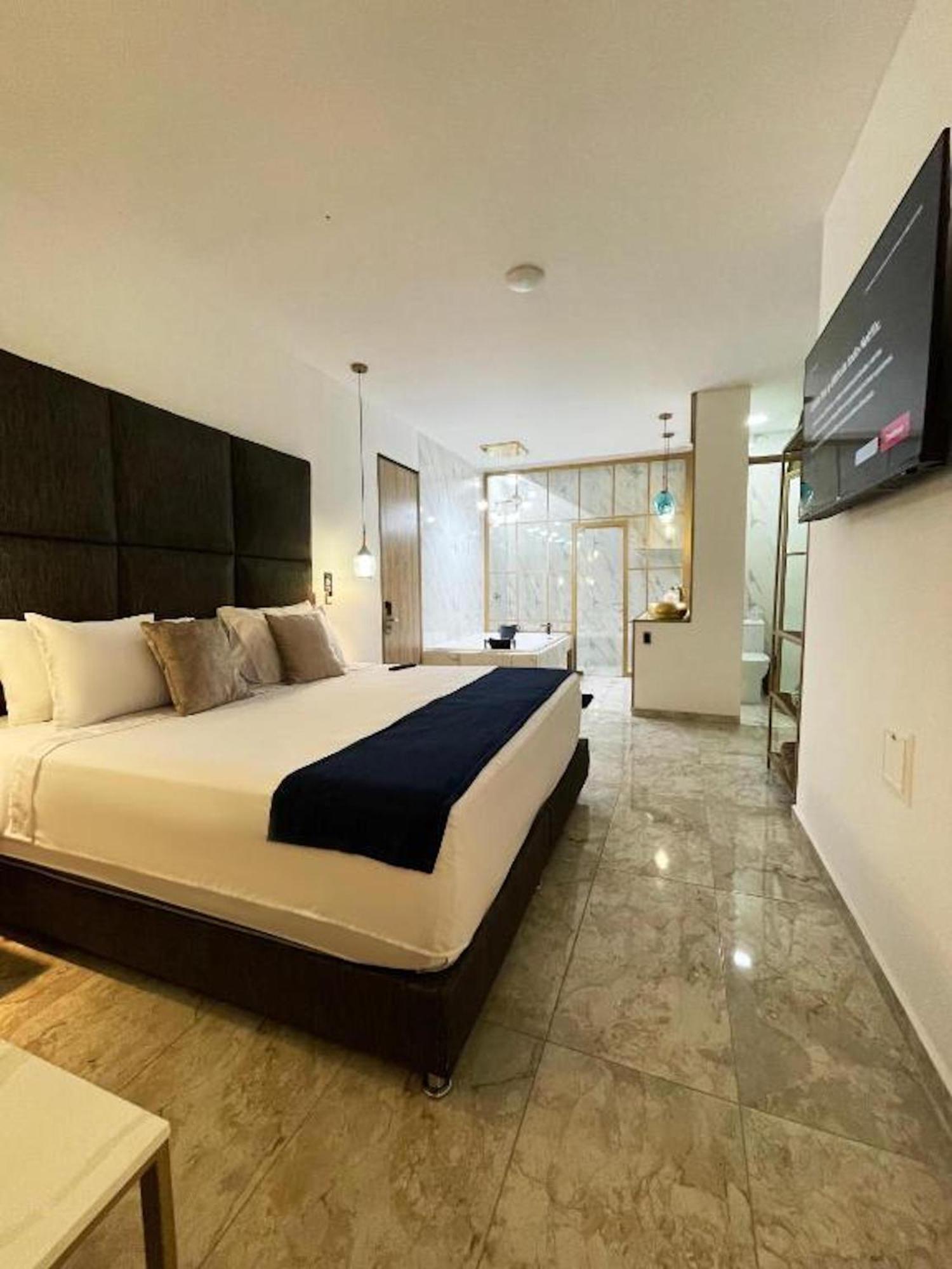 Hotel Lleras Medellín Buitenkant foto