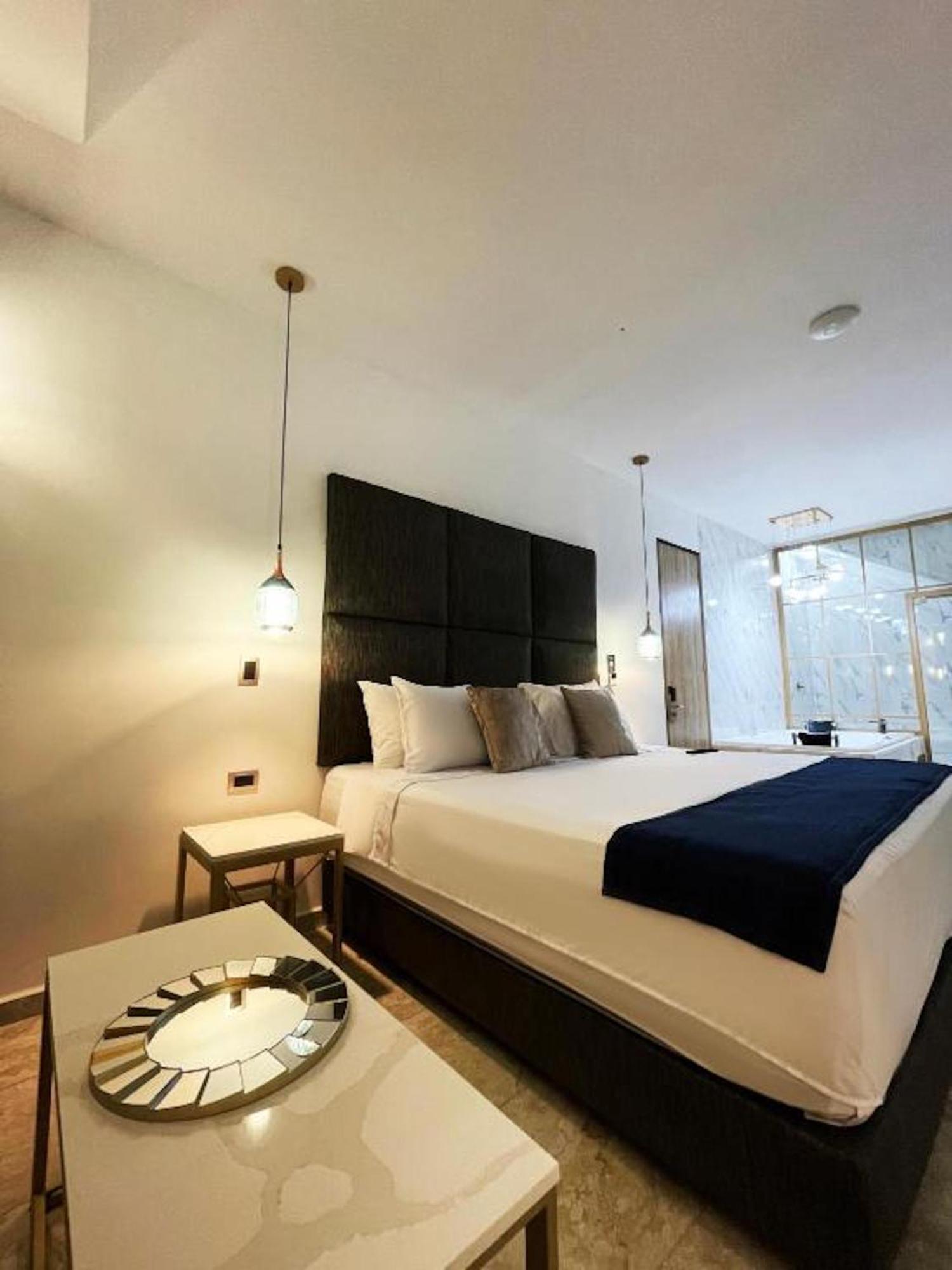 Hotel Lleras Medellín Buitenkant foto
